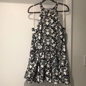 Free People 🖤 Geometric Tunic